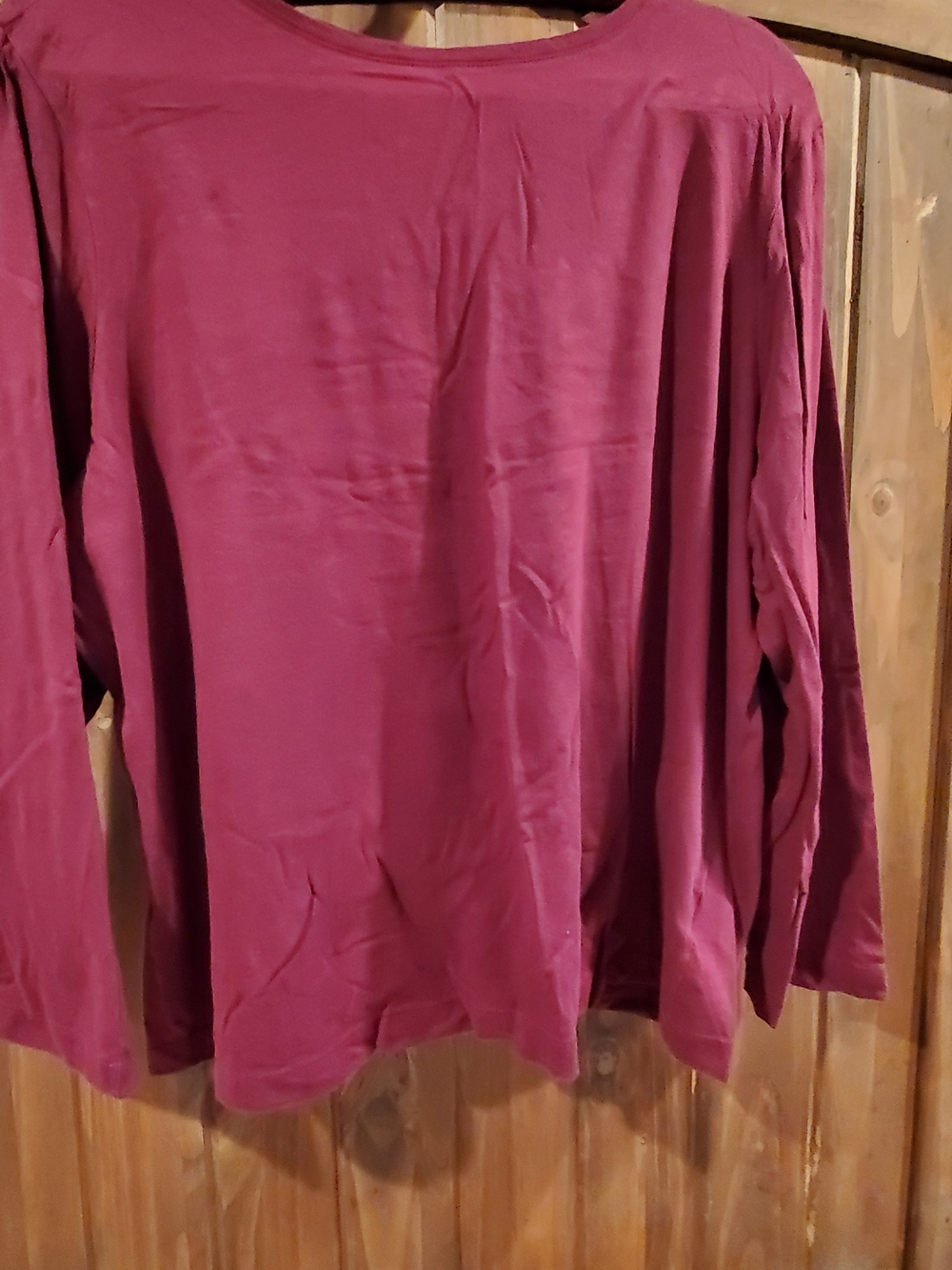 Dress Barn Long Sleeve Tees in Burgandy